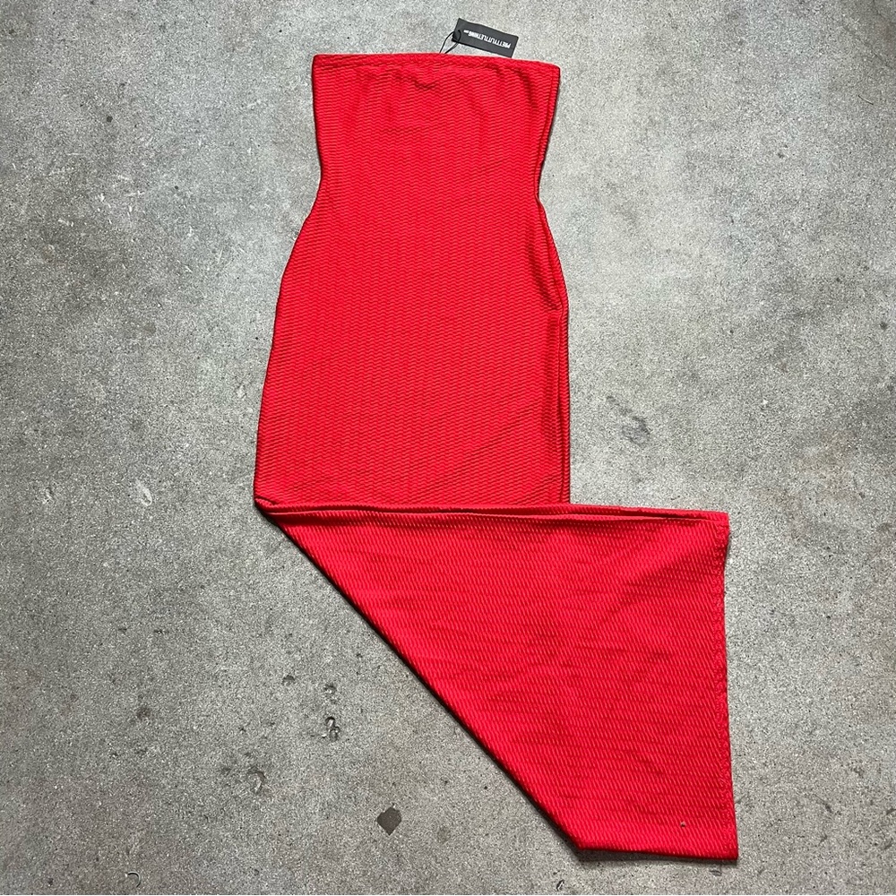 PrettyLittleThing Red Strapless Maxi Dress 💋